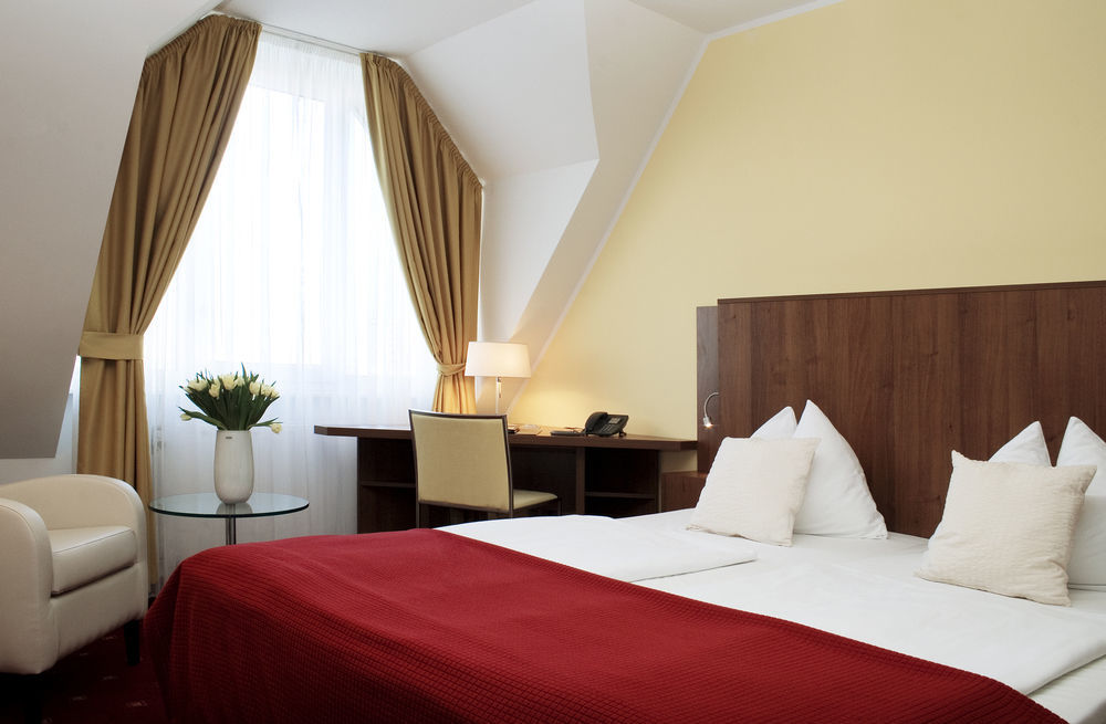 Park Hotel Moabit Berlijn Buitenkant foto